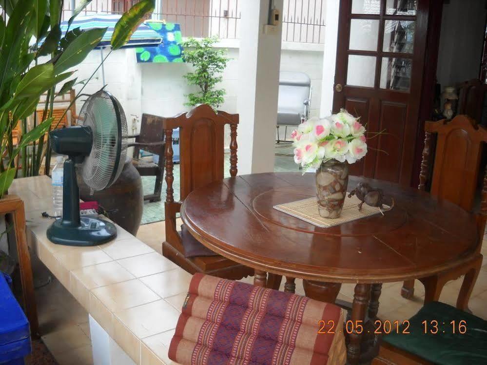 Sri Krung Guest House 大城 外观 照片