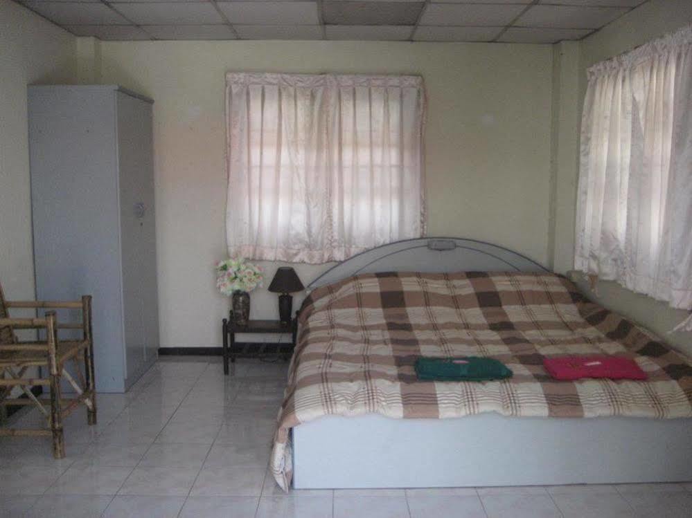 Sri Krung Guest House 大城 外观 照片