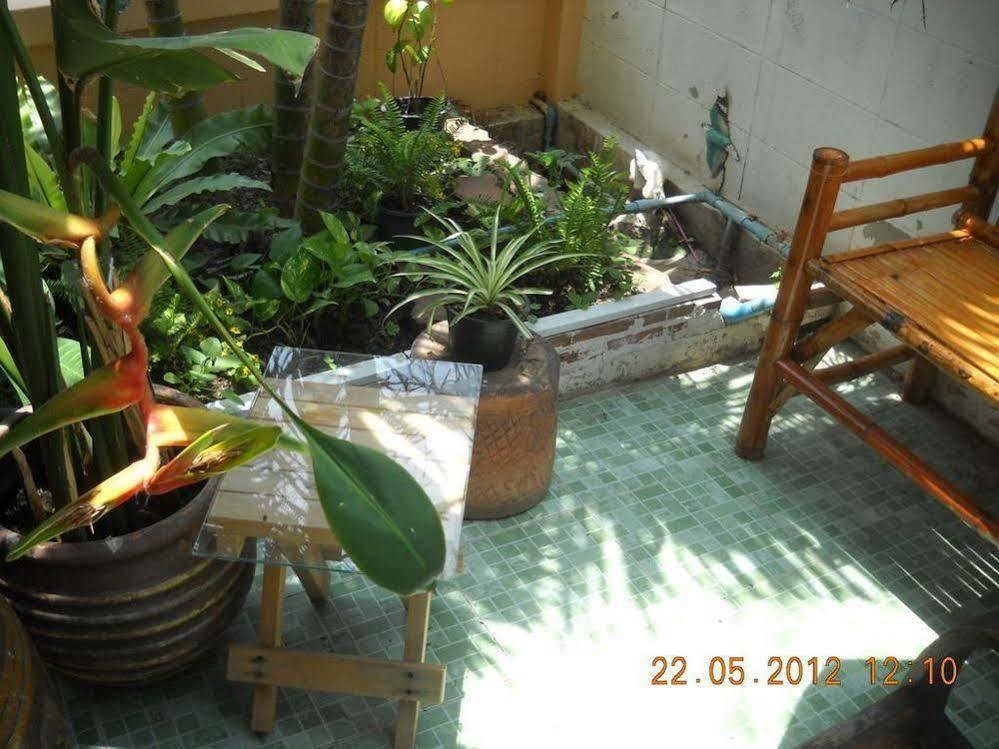 Sri Krung Guest House 大城 外观 照片